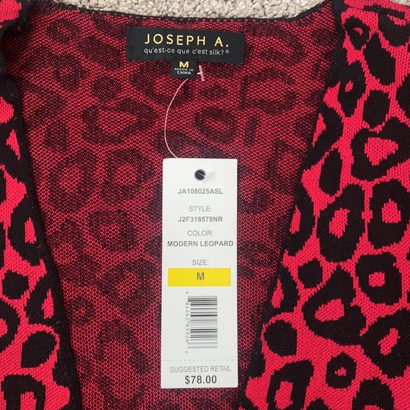 Red Leopard Sweater NEW WITH TAGS - Picture 2 of 2